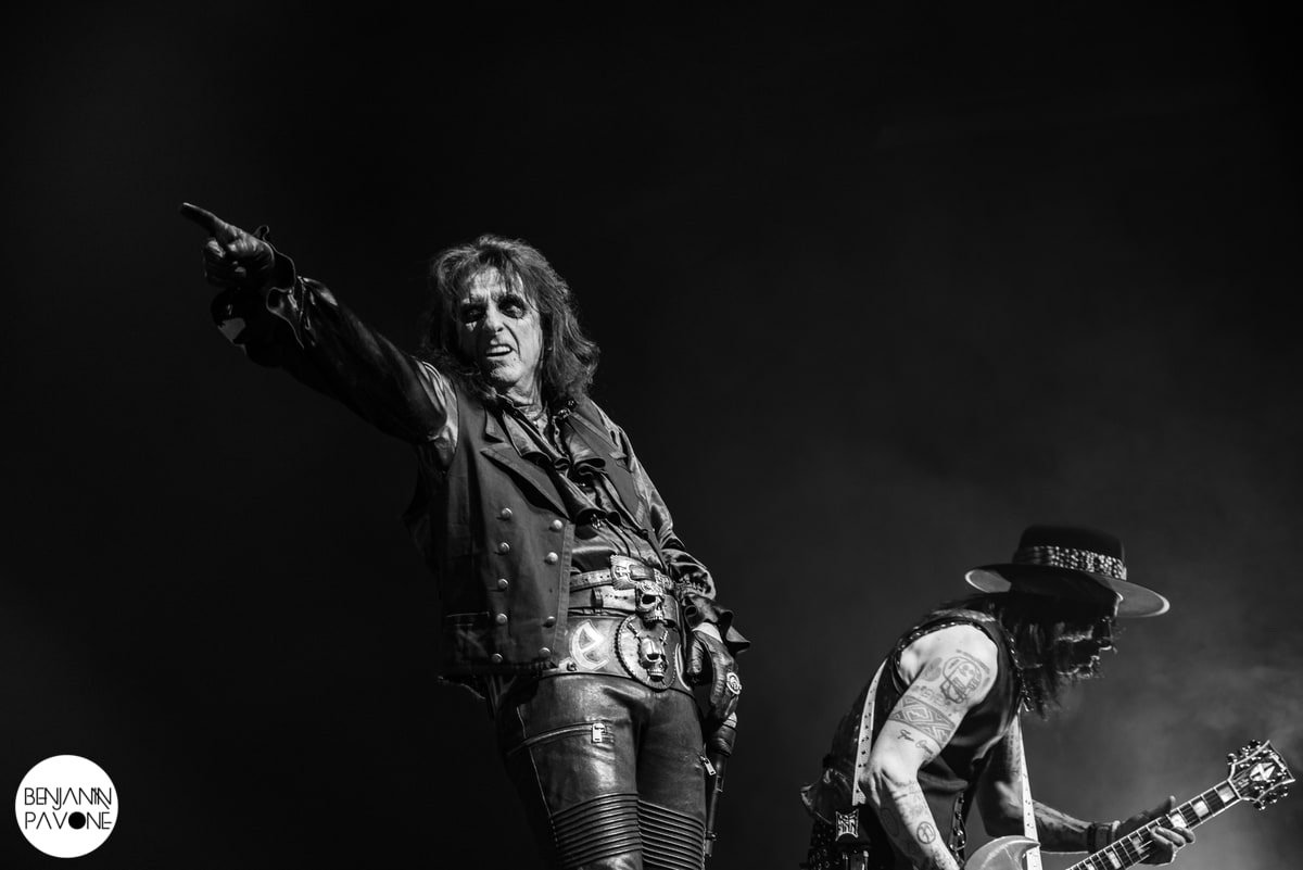 Alice-Cooper-travelzik